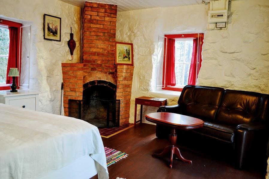 Marston Hill Guest House Mullsjo Phòng bức ảnh